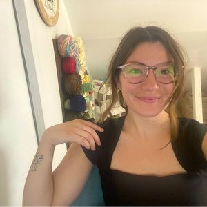 Meet your Posher, Emily